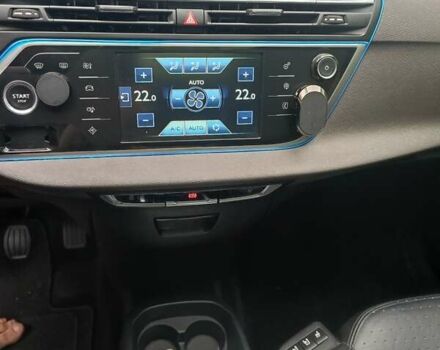 Серый Ситроен С4 Пикассо, объемом двигателя 1.56 л и пробегом 220 тыс. км за 12391 $, фото 22 на Automoto.ua