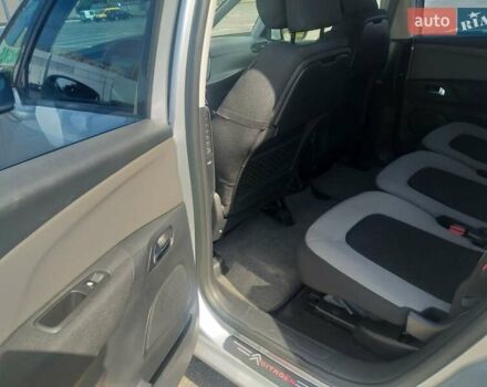 Серый Ситроен С4 Пикассо, объемом двигателя 1.56 л и пробегом 296 тыс. км за 9500 $, фото 2 на Automoto.ua