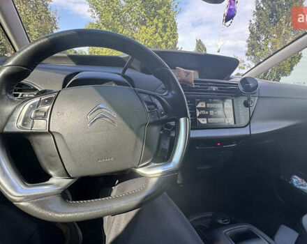 Серый Ситроен С4 Пикассо, объемом двигателя 1.56 л и пробегом 300 тыс. км за 11000 $, фото 14 на Automoto.ua