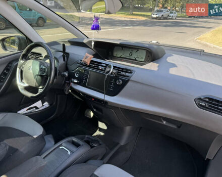 Серый Ситроен С4 Пикассо, объемом двигателя 1.56 л и пробегом 300 тыс. км за 11000 $, фото 12 на Automoto.ua