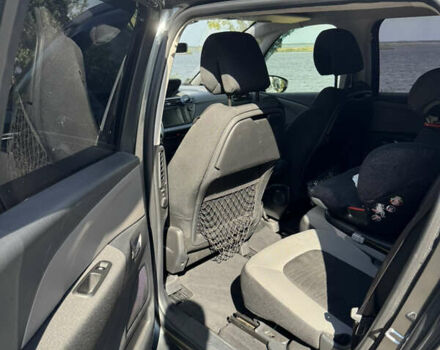 Серый Ситроен С4 Пикассо, объемом двигателя 1.56 л и пробегом 300 тыс. км за 11000 $, фото 9 на Automoto.ua