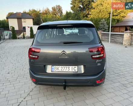 Серый Ситроен С4 Пикассо, объемом двигателя 2 л и пробегом 275 тыс. км за 10999 $, фото 5 на Automoto.ua