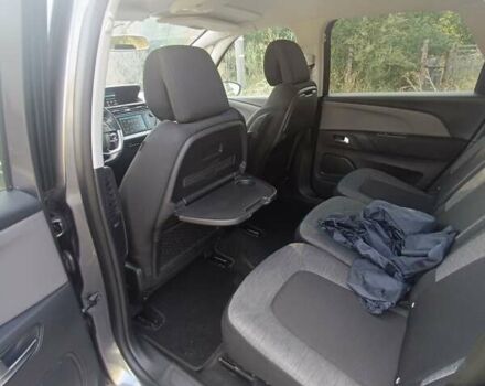 Серый Ситроен С4 Пикассо, объемом двигателя 1.56 л и пробегом 160 тыс. км за 15000 $, фото 13 на Automoto.ua