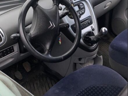 Сірий Сітроен С4 Пікассо, об'ємом двигуна 1.6 л та пробігом 300 тис. км за 4500 $, фото 1 на Automoto.ua