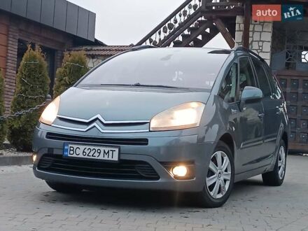 Серый Ситроен С4 Пикассо, объемом двигателя 1.56 л и пробегом 213 тыс. км за 3999 $, фото 1 на Automoto.ua