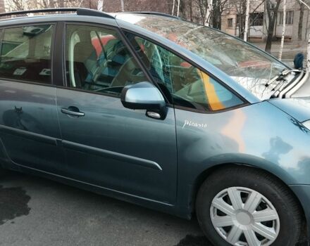 Сірий Сітроен С4 Пікассо, об'ємом двигуна 2 л та пробігом 350 тис. км за 4200 $, фото 1 на Automoto.ua