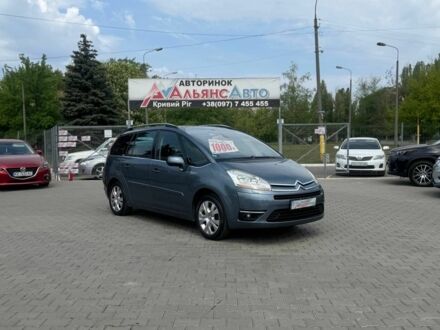 Ситроен С4 Пикассо 2007 в Кривом Роге на Automoto.ua Серый Ситроен С4 Пикассо, объемом двигателя 2 л и пробегом 218 тыс. км за 4900 $, фото 1 на Automoto.ua