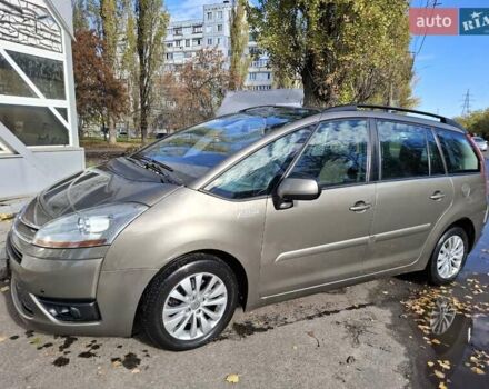 Ситроен С4 Пикассо 2007 в Николаеве на Automoto.ua Серый Ситроен С4 Пикассо, объемом двигателя 2 л и пробегом 210 тыс. км за 5700 $, фото 1 на Automoto.ua