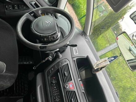 Серый Ситроен С4 Пикассо, объемом двигателя 1.6 л и пробегом 285 тыс. км за 4000 $, фото 1 на Automoto.ua