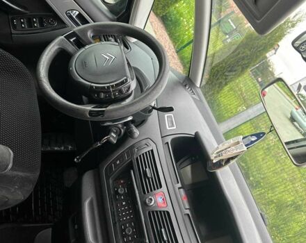 Серый Ситроен С4 Пикассо, объемом двигателя 1.6 л и пробегом 285 тыс. км за 4000 $, фото 1 на Automoto.ua