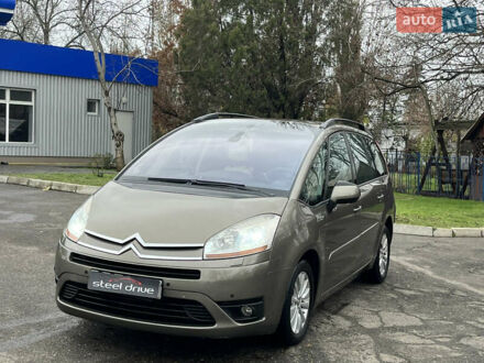 Сірий Сітроен С4 Пікассо, об'ємом двигуна 2 л та пробігом 209 тис. км за 6000 $, фото 1 на Automoto.ua