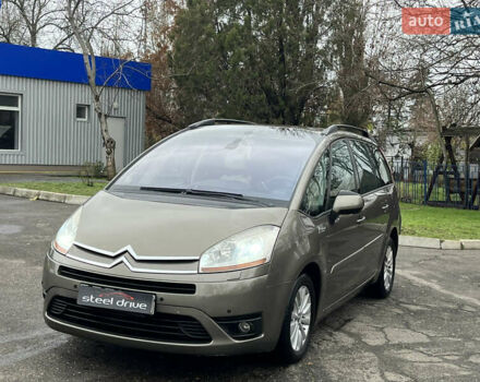 Сірий Сітроен С4 Пікассо, об'ємом двигуна 2 л та пробігом 209 тис. км за 6000 $, фото 1 на Automoto.ua