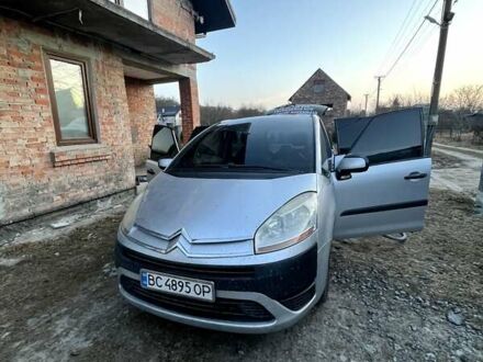 Ситроен С4 Пикассо 2007 в Львове на Automoto.ua Серый Ситроен С4 Пикассо, объемом двигателя 1.75 л и пробегом 229 тыс. км за 4300 $, фото 1 на Automoto.ua