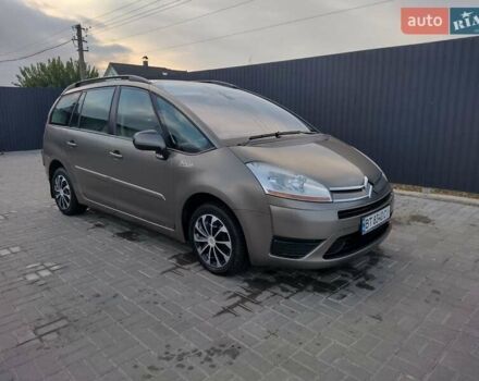 Серый Ситроен С4 Пикассо, объемом двигателя 1.56 л и пробегом 290 тыс. км за 4950 $, фото 1 на Automoto.ua