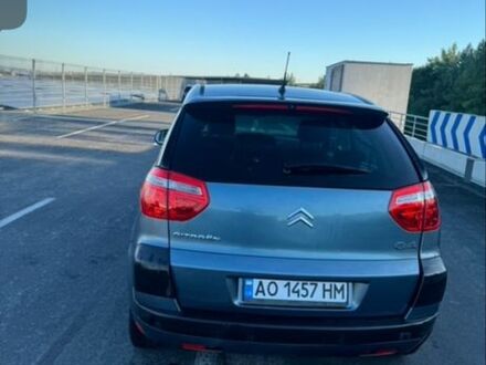 Ситроен С4 Пикассо 2008 в Львове на Automoto.ua Серый Ситроен С4 Пикассо, объемом двигателя 1.6 л и пробегом 260 тыс. км за 3900 $, фото 1 на Automoto.ua