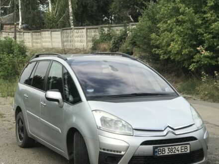 Серый Ситроен С4 Пикассо, объемом двигателя 2 л и пробегом 350 тыс. км за 6000 $, фото 1 на Automoto.ua