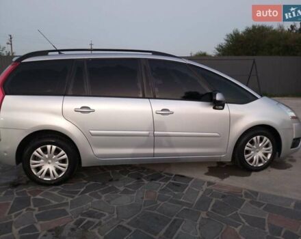 Серый Ситроен С4 Пикассо, объемом двигателя 1.56 л и пробегом 305 тыс. км за 6500 $, фото 1 на Automoto.ua