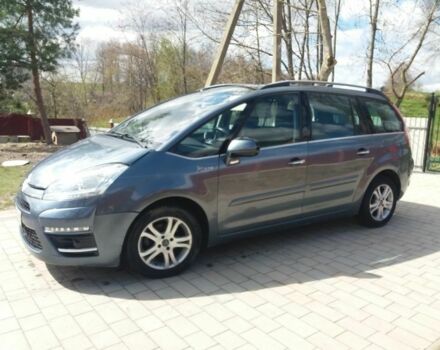 Серый Ситроен С4 Пикассо, объемом двигателя 1.6 л и пробегом 240 тыс. км за 6990 $, фото 1 на Automoto.ua