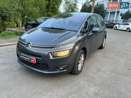 Ситроен С4 Пикассо 2014 в Киеве на Automoto.ua Серый Ситроен С4 Пикассо, объемом двигателя 1.6 л и пробегом 317 тыс. км за 8890 $, фото 1 на Automoto.ua