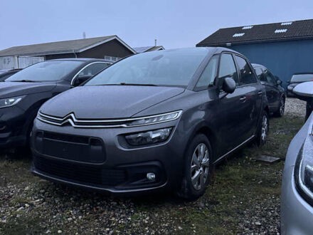 Серый Ситроен С4 Пикассо, объемом двигателя 1.6 л и пробегом 171 тыс. км за 12999 $, фото 1 на Automoto.ua