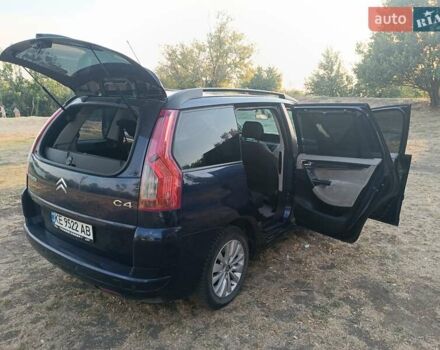 Синий Ситроен С4 Пикассо, объемом двигателя 2 л и пробегом 200 тыс. км за 5500 $, фото 8 на Automoto.ua