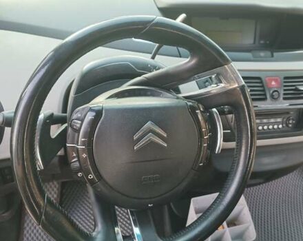 Синий Ситроен С4 Пикассо, объемом двигателя 2 л и пробегом 200 тыс. км за 5500 $, фото 14 на Automoto.ua