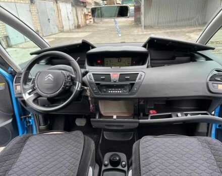 Синий Ситроен С4 Пикассо, объемом двигателя 2 л и пробегом 280 тыс. км за 5500 $, фото 8 на Automoto.ua