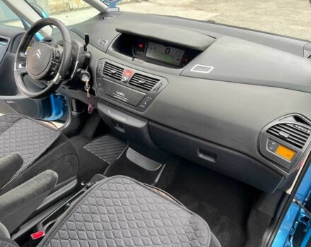 Синий Ситроен С4 Пикассо, объемом двигателя 2 л и пробегом 280 тыс. км за 5500 $, фото 7 на Automoto.ua