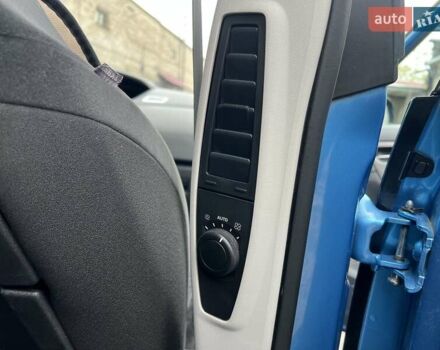 Синий Ситроен С4 Пикассо, объемом двигателя 2 л и пробегом 280 тыс. км за 5500 $, фото 19 на Automoto.ua