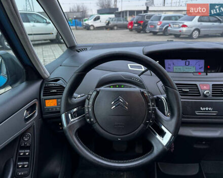 Синій Сітроен С4 Пікассо, об'ємом двигуна 2 л та пробігом 240 тис. км за 5700 $, фото 9 на Automoto.ua