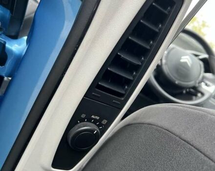 Синий Ситроен С4 Пикассо, объемом двигателя 2 л и пробегом 280 тыс. км за 5500 $, фото 20 на Automoto.ua