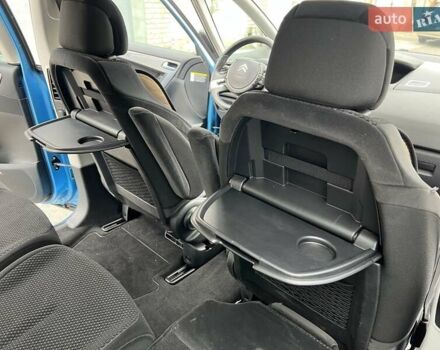 Синий Ситроен С4 Пикассо, объемом двигателя 2 л и пробегом 280 тыс. км за 5500 $, фото 14 на Automoto.ua