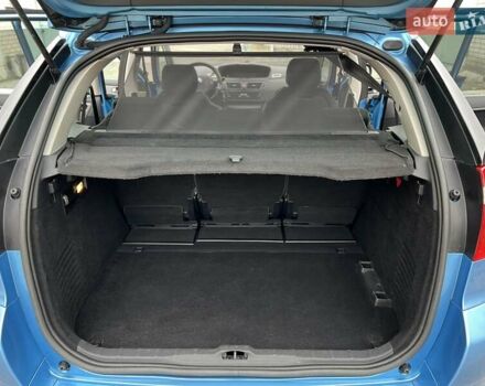 Синий Ситроен С4 Пикассо, объемом двигателя 2 л и пробегом 280 тыс. км за 5500 $, фото 27 на Automoto.ua