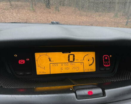 Синий Ситроен С4 Пикассо, объемом двигателя 1.6 л и пробегом 400 тыс. км за 4500 $, фото 25 на Automoto.ua