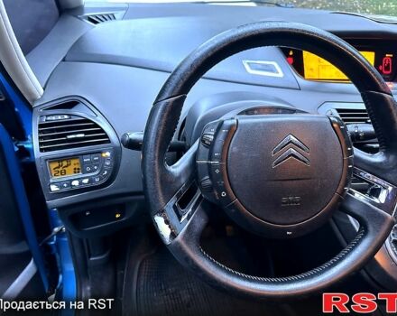 Синій Сітроен С4 Пікассо, об'ємом двигуна 1.8 л та пробігом 160 тис. км за 5000 $, фото 12 на Automoto.ua