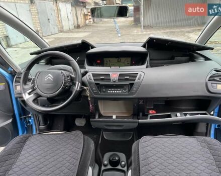 Синий Ситроен С4 Пикассо, объемом двигателя 2 л и пробегом 280 тыс. км за 5500 $, фото 12 на Automoto.ua