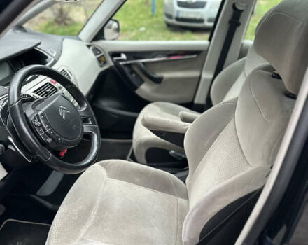 Синій Сітроен С4 Пікассо, об'ємом двигуна 2 л та пробігом 244 тис. км за 5600 $, фото 8 на Automoto.ua