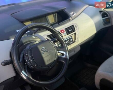 Синій Сітроен С4 Пікассо, об'ємом двигуна 1.56 л та пробігом 201 тис. км за 6699 $, фото 6 на Automoto.ua