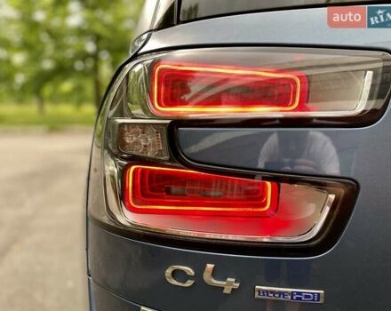 Синий Ситроен С4 Пикассо, объемом двигателя 1.56 л и пробегом 282 тыс. км за 12800 $, фото 8 на Automoto.ua