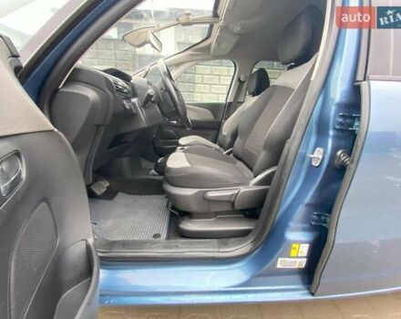 Синий Ситроен С4 Пикассо, объемом двигателя 1.56 л и пробегом 206 тыс. км за 13000 $, фото 19 на Automoto.ua