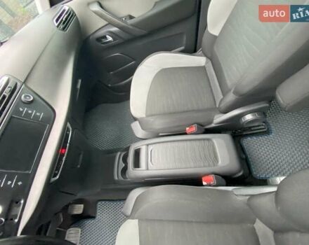 Синий Ситроен С4 Пикассо, объемом двигателя 1.56 л и пробегом 206 тыс. км за 13000 $, фото 16 на Automoto.ua