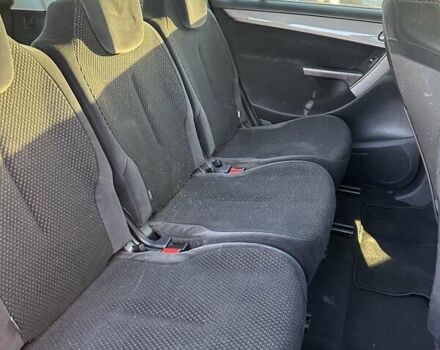 Синий Ситроен С4 Пикассо, объемом двигателя 2 л и пробегом 260 тыс. км за 5300 $, фото 7 на Automoto.ua