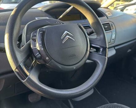 Синий Ситроен С4 Пикассо, объемом двигателя 2 л и пробегом 260 тыс. км за 5300 $, фото 14 на Automoto.ua
