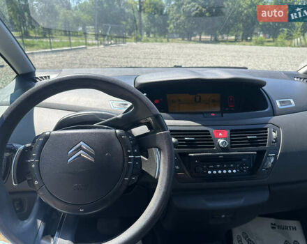 Синий Ситроен С4 Пикассо, объемом двигателя 2 л и пробегом 260 тыс. км за 5700 $, фото 7 на Automoto.ua