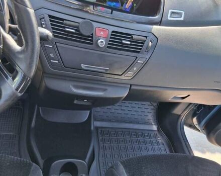 Синий Ситроен С4 Пикассо, объемом двигателя 1.56 л и пробегом 285 тыс. км за 5700 $, фото 16 на Automoto.ua