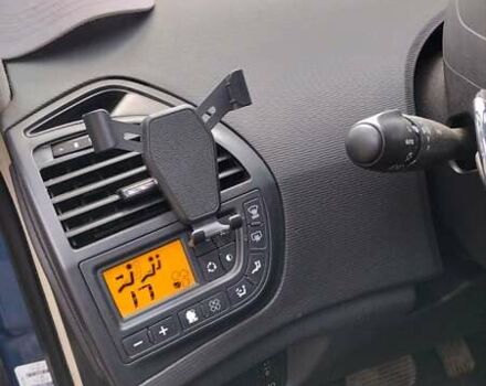 Ситроен С4 Пикассо 2010 в Вижнице на Automoto.ua Синий Ситроен С4 Пикассо, объемом двигателя 2 л и пробегом 212 тыс. км за 7400 $, фото 22 на Automoto.ua