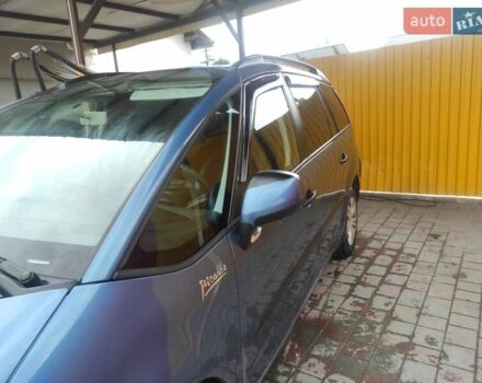 Ситроен С4 Пикассо 2011 в Збараже на Automoto.ua Синий Ситроен С4 Пикассо, объемом двигателя 1.6 л и пробегом 100 тыс. км за 6300 $, фото 4 на Automoto.ua