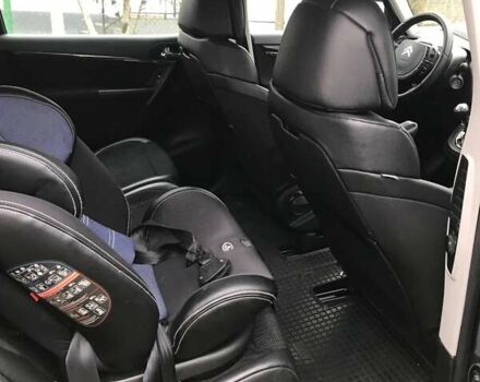 Синий Ситроен С4 Пикассо, объемом двигателя 1.56 л и пробегом 280 тыс. км за 7100 $, фото 10 на Automoto.ua