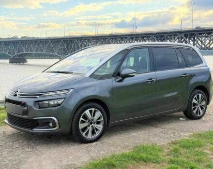Сітроен С4 Пікассо 2017 у Хмельницькому на Automoto.ua Зелений Сітроен С4 Пікассо, об'ємом двигуна 2 л та пробігом 110 тис. км за 7000 $, фото 3 на Automoto.ua