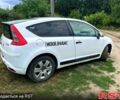 Белый Ситроен С4, объемом двигателя 1.6 л и пробегом 320 тыс. км за 2700 $, фото 1 на Automoto.ua